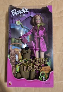 Muñeca Barbie Mattel DAPHNE & Scooby Doo 2001 Mattel número 55887 ¡Nuevo en caja envío gratuito! - Imagen 1 de 6