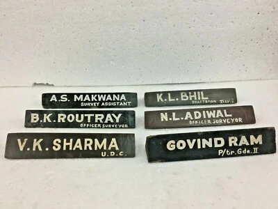 ANTIGUA MESA DE OFICINA DE MADERA VINTAGE 6 PLACAS DE IDENTIFICACIÓN USO MULTIUSOS Foto 1 de 4