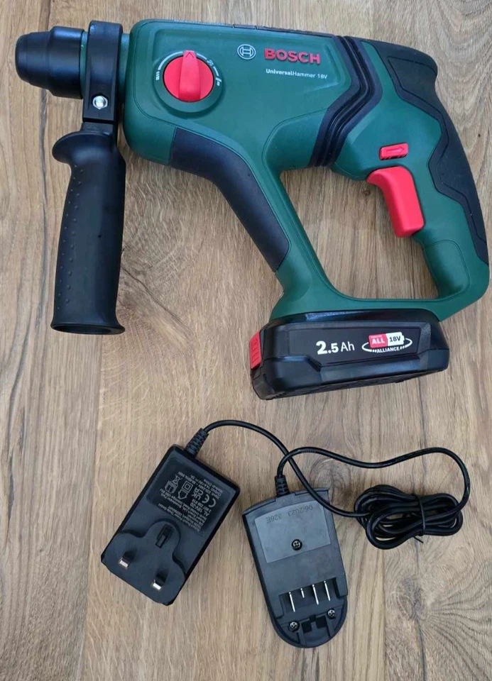 Taladro percutor inalámbrico BOSCH UniversalHammer 18 V + batería de 2,5ah + cargador Foto 1 de 1