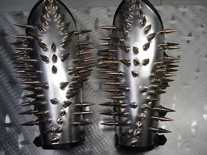 LEATHER SPIKE GAUNTLET. BLACK METAL (MDLG0039)..... LEVIATHAN - Picture 1 of 10