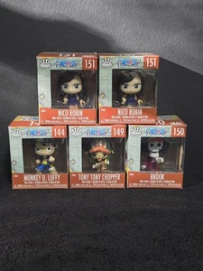 Funko One Piece Minis Lot Luffy Chopper Brook Nico Robin x2 Vinyl Figures - Picture 1 of 5