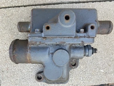 OMC Volvo Penta 910360 Upper and Lower Thermostat Housing - Image 1 of 4