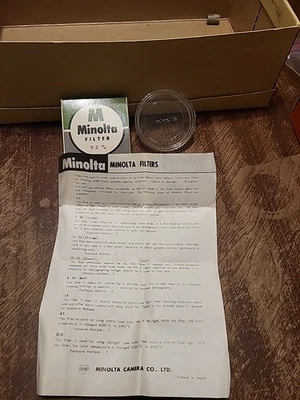Caja de filtro Minolta vintage y estuche sin filtro Foto 1 de 4