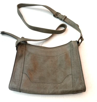 Bolso Bandolera FRYE Melissa Cremallera Cuero Genuino Sillín Bolso de Hombro en Verde Oscuro Foto 1 de 4