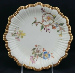 Royal Worcester Blush Ivory Plate Gold Trim 8 1/2" in diameter Cabinet Plate - Picture 1 of 6