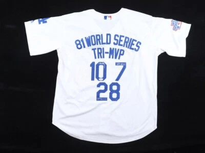 Camiseta del Jugador Más Valioso de la Serie Mundial de los Dodgers de Los Ángeles 1981 firmada por (3) Cey, Guerrero, Garvey Foto 1 de 4