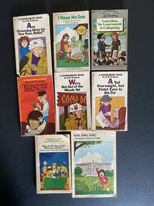 Lot of 8 DOONESBURY Paperback Books- G.B. Trudeau -  Vintage Comics - Picture 1 of 10