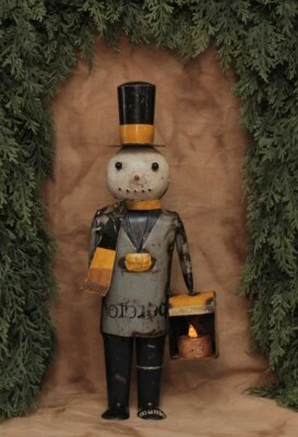 NUEVA Figura MUÑECO DE NIEVE Primitivo con CAJA LINTERNA TEALIGHT METAL RECICLADO 14.25" de Alto Foto 1 de 3