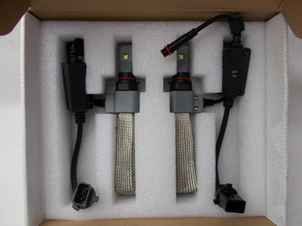 Putco Lighting 270P13 Nite-Lux Fanless P13W LED Headlight Conversion Kit 2 Bulbs - Image 1 of 3