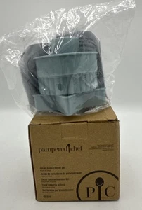 Neu PAMPERED CHEF LINZER AUSSTECHFORM SET #101221 türkis 3er Pack Neu im Karton - Bild 1 von 4