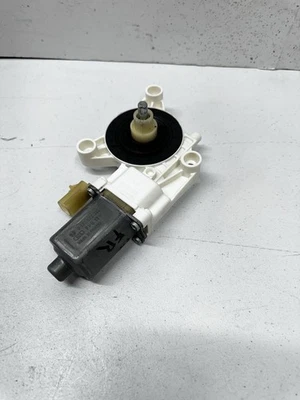 2011-2014 Chrysler 200 Sedan Window Motor Front Passenger Side Right RH OEM T31 - Image 1 of 4