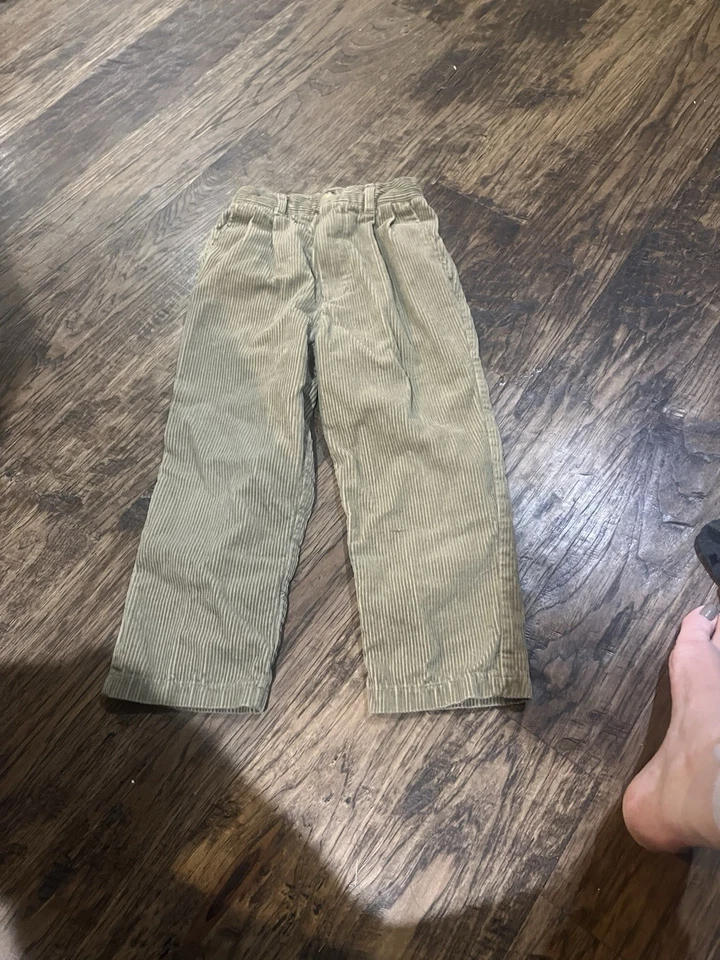 Pantalones de pana caqui talla 5 niños  Foto 1 de 1