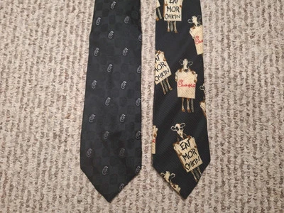 CHICK-FIL-A CORBATA COLECCIONABLE VINTAGE "EAT MOR CHIKIN" VACAS Lote (2) Foto 1 de 4