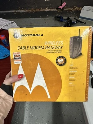 Motorola Wireless Cable Modem Gateway SBG900 Creates Broadband Network -Open-NEW - Image 1 of 4