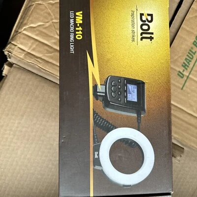 Bolt VM-110 LED Macro Ring Light 4 Light modes 4 Diffusers VM110  - Image 1 of 4