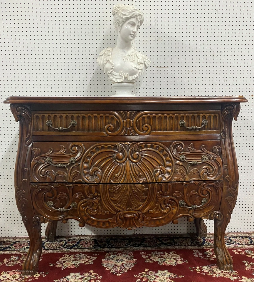 Consola cofre estilo antiguo campestre francés serpentina tallada a mano caoba Foto 1 de 4