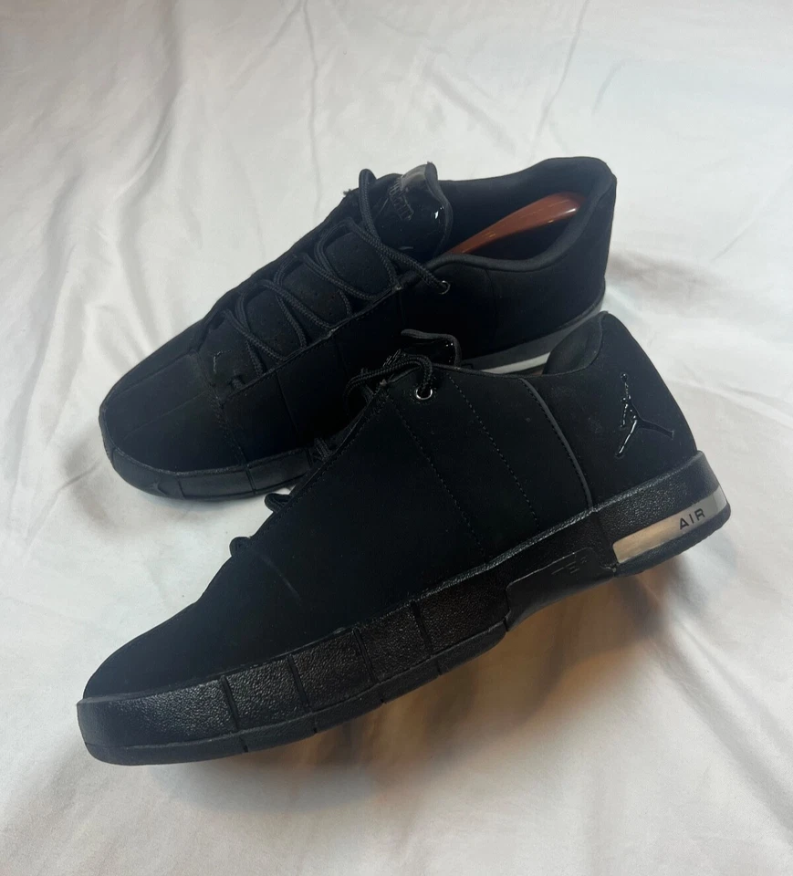 Nike Air Jordan Triple Todo Negro TE 2 Zapatos Bajos Tenis Talla 7Y AO1732-003 Trabajo Foto 1 de 4