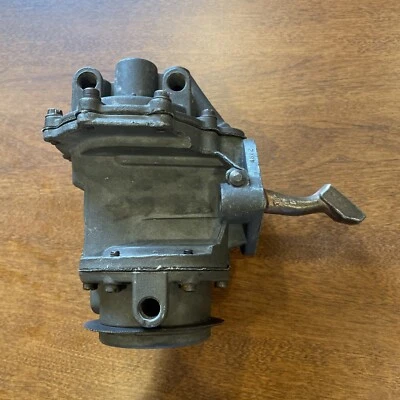 Bomba de combustible AC 4710 1959 FORD; TODOS LOS TURISMOS V8 (INCLUYENDO THUNDERBIRD) Foto 1 de 4