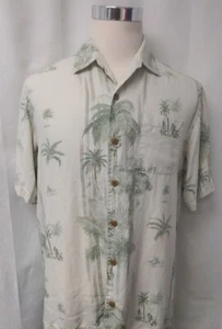 Tommy Bahama Men's S/S Hawaiian Camp Shirt Size Large - Picture 1 of 4
