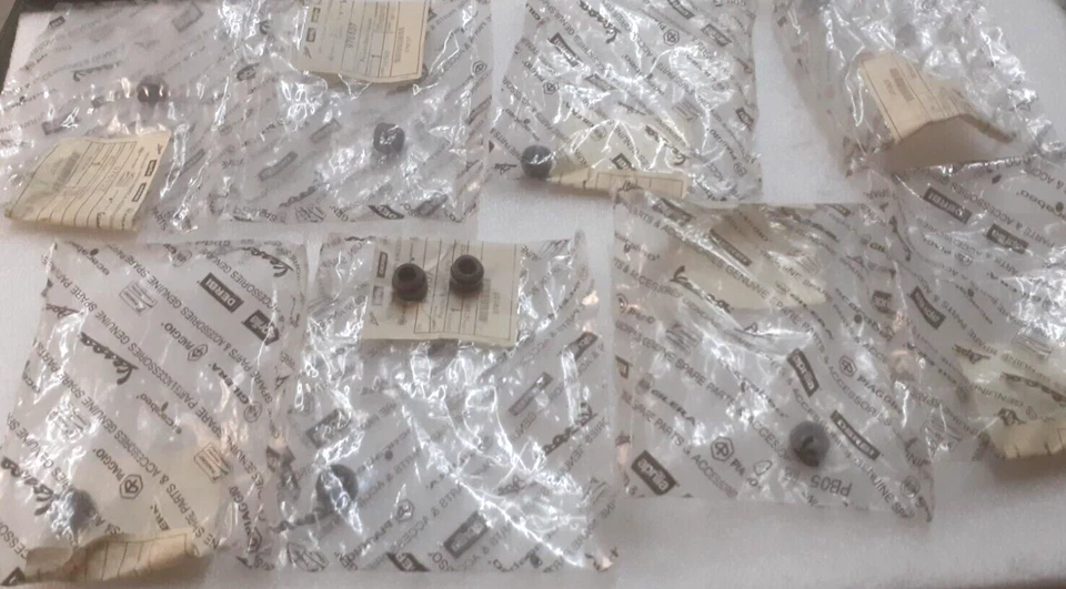 PARAOLIO VALVOLE NUOVI E ORIGINALI IN BUSTA SIG. X 850/1100/1200/DAL.2006/2012 Foto 1 de 1