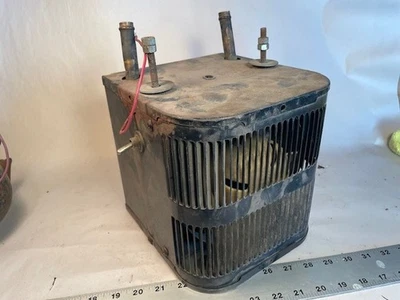 Willys Station Wagon -Camión Jeep - Caja Calefactora 12v con Ventilador- Foto 1 de 4