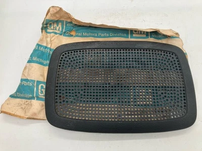 73-81 GM A-B-C-X-Cuerpo Paquete Trasero Estante Altavoz Rejilla 9613125 Foto 1 de 4