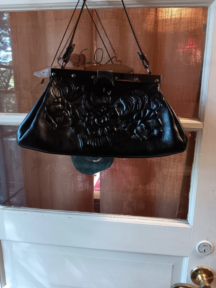 Patricia Nash Black Rose Tooled Italian Leather Ferrara Framed Purse Satchel - Image 1 of 4