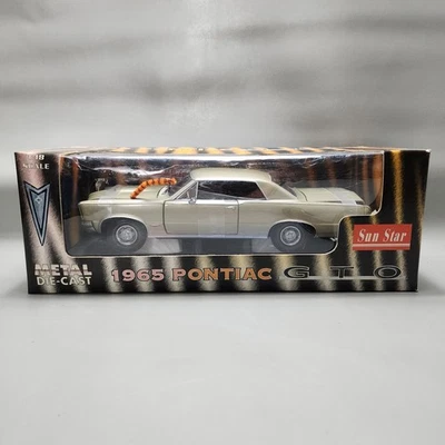 Sun Star 1965 Pontiac GTO 1805 Tiger escala 1:18 fundido - Imagem 1 de 4