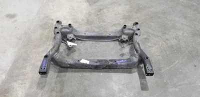 16 MERCEDES BENZ AMG C63S W205 4.0L FRONT SUSPENSION CROSSMEMBER SUBFRAME Foto 1 de 4