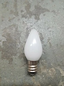 25 PACK LED 0.96W Smooth Frosted E12 Christmas Bulb-Action Lighting 100C7LEDFWW- - Picture 1 of 3