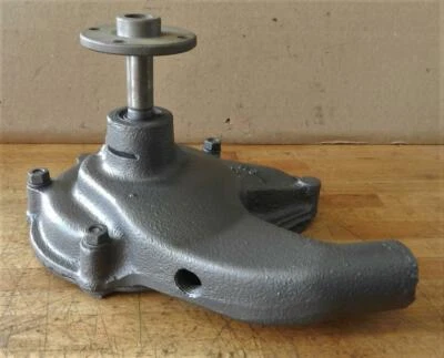 1939-40 Pontiac Deluxe series 26 223 3.6L I6 rebuilt water pump 503537-2 - Image 1 of 4
