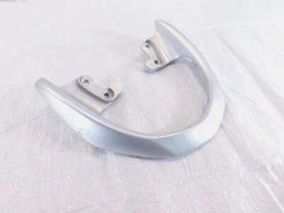Barra de agarre de asiento trasero plateado para pasajero Suzuki GW250 Inazuma 250 L3 L4 L5 L7 Foto 1 de 4