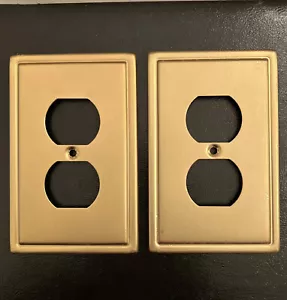COPPIA Coperchi Uscita Metallo Spazzolato Ottone Spazzolato Copertura Piastra Dispositivo Scarico 6PA9 Usati - Foto 1 di 6