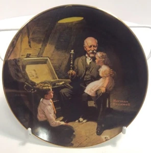 Placa Norman Rockwell Grandpa's Treasure Chest 8,5" Knowles China fina numerada - Imagen 1 de 12