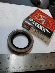 National Federal Mogul Oil Seal  usa 470774 - Picture 1 of 2