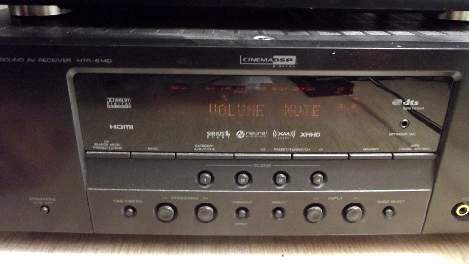 Won't stay on - for repair Yamaha HTR-6130 5.1-Channel Natural Sound AV Receiver - Image 1 of 4