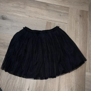 Next Girls Black Skirts Age 9 - Picture 1 of 5