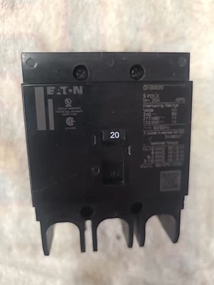 Disyuntor Eaton GHB3020, 20A, 3P, 277/480 VAC, 125/250 VDC, GHB, 14 kAIC - Imagen 1 de 4
