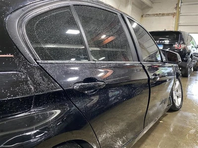 REAR DOOR BMW 320i 328D 328i 335i Active 3 M3 12 13 14 15 Right Black 1397546 Foto 1 de 4