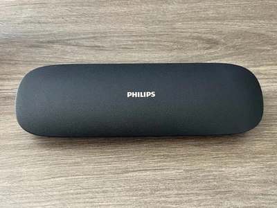 Estuche de viaje de cuero Philips Sonicare DiamondClean, sin carga, negro Foto 1 de 4