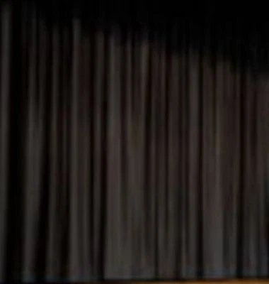NUEVO paquete de cortina de escenario ~ 9 x 10 8 oz FR listo para colgar telón de fondo o cortina de escenario Foto 1 de 4