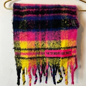 Victoria’s Secret pink plaid scarf - Picture 1 of 6