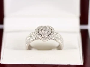 Diamond Heart Cluster Ring Sterling Silver Ladies Size P 1/2 925 3.8g AX74 - Picture 1 of 4