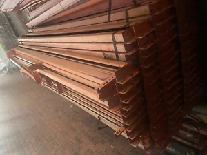 Used Pallet Racking Beam (2591 x 50mm) - Dexion Compatible - Picture 1 of 1