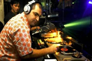 Anthony Pappa Live House DJ-Sets 64GB USB SPECIAL Compilation (1994 - 2025) - Picture 1 of 11