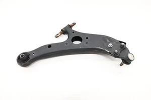Toyota Sienna 2011-2020 suspensión delantera derecha brazo de control inferior OEM - Imagen 1 de 12
