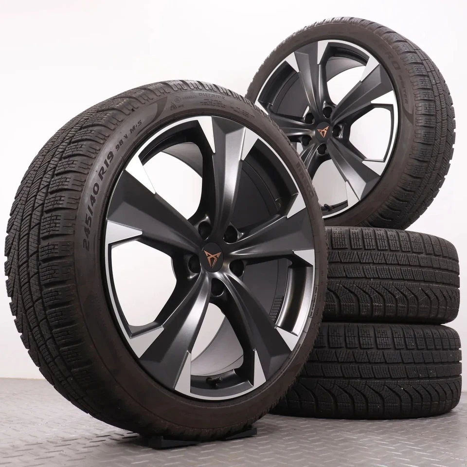 Winterräder 19 Zoll Seat Ateca 5FP & Cupra KH Original Alufelgen 245/40R19 DOT23 - Bild 1 von 4