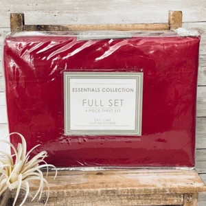 NWT Vintage Essentials Collection Full Burgundy   4 Pc Soft microfiber Sheet Set - Picture 1 of 10