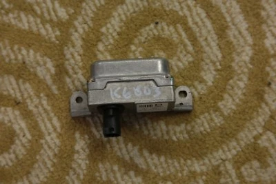 Infiniti FX35 2006-2008 tracción trasera aceleración velocidad guiñada sensor de velocidad K6803 Foto 1 de 4