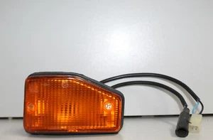 FANALINO ANTERIORE DESTRO + CUFFIA PER AUTOBIANCHI A112 4 5 SERIE ALTISSIMO - Picture 1 of 5